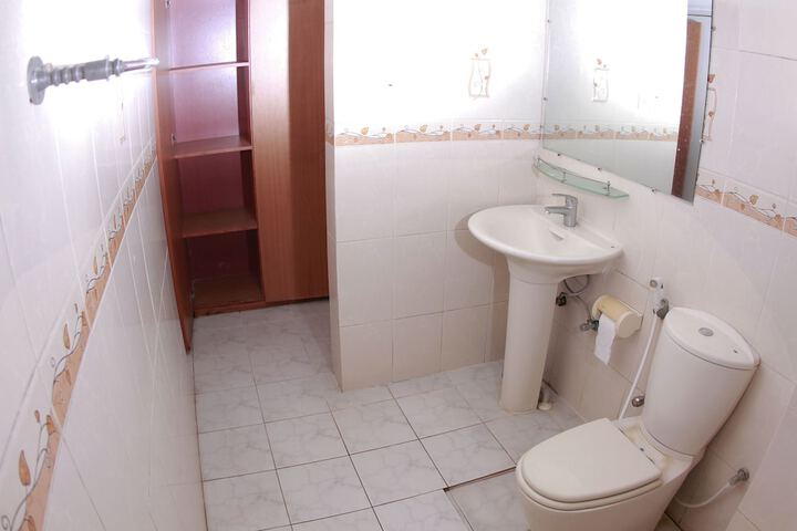 Room 19 of 24