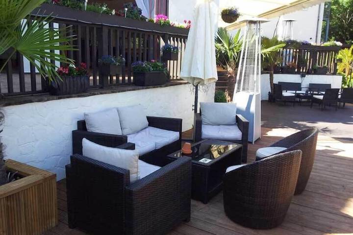 Terrace/Patio 22 of 24