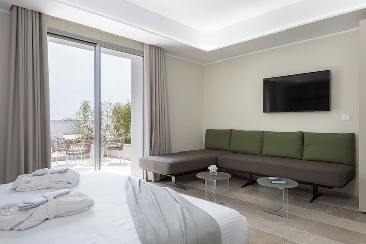 Room 45 of 82