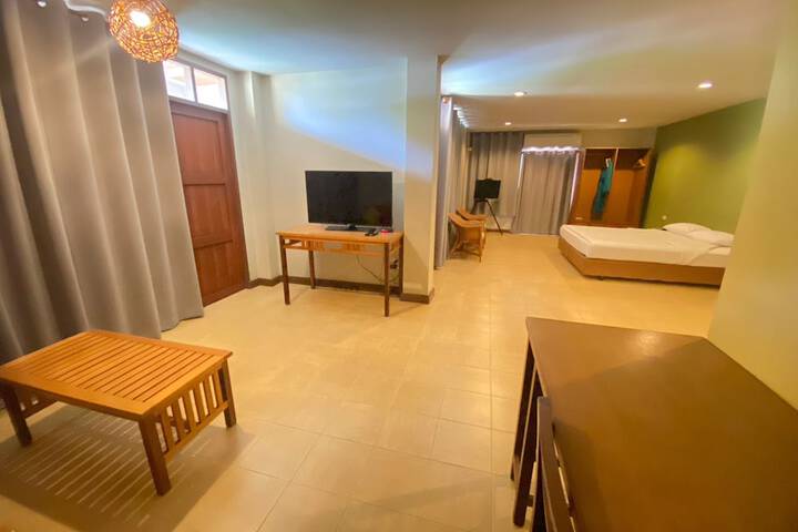 Room 3 of 63