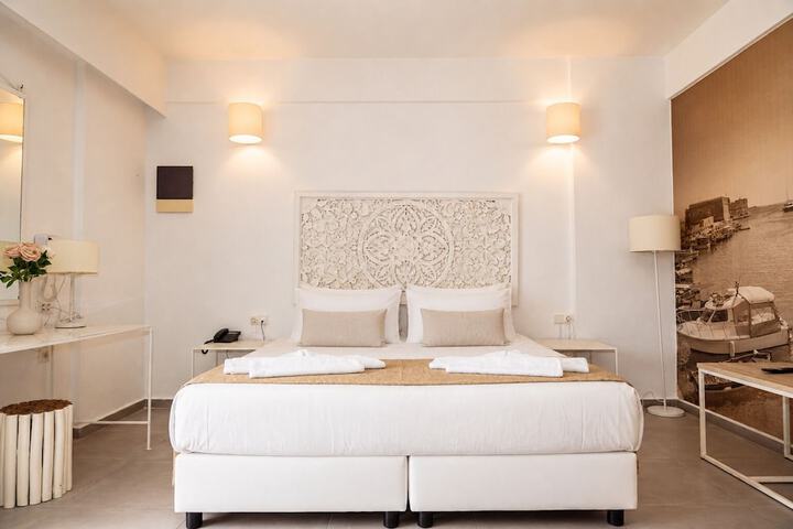 Room 53 of 125