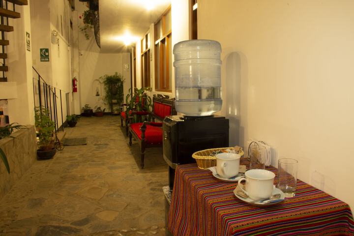 Breakfast/Coffee Service 34 of 52