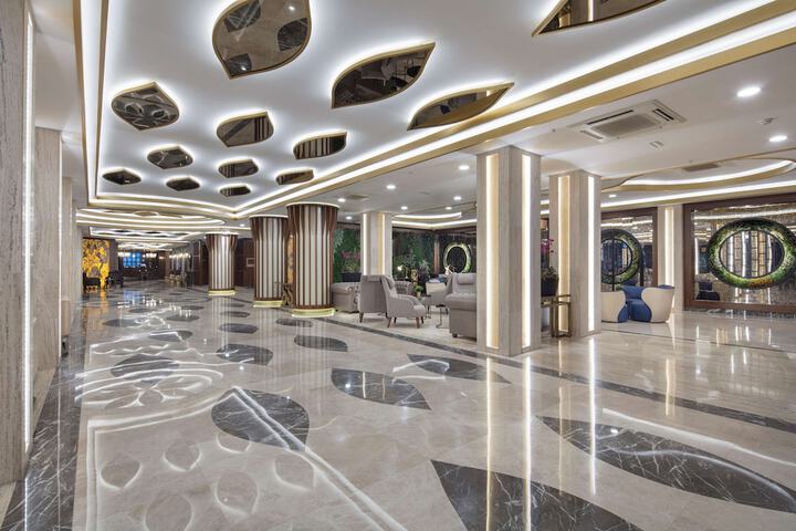 Hotel Lobby