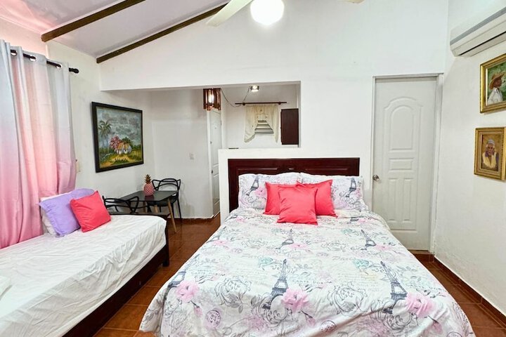Room 73 of 150