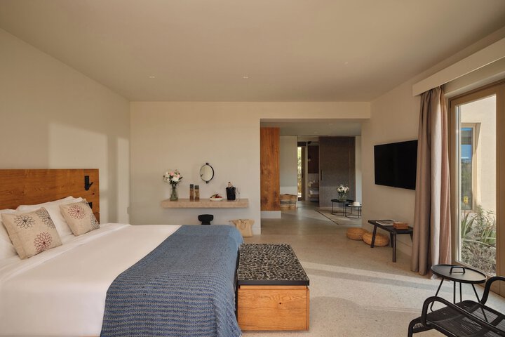 Room 57 of 251