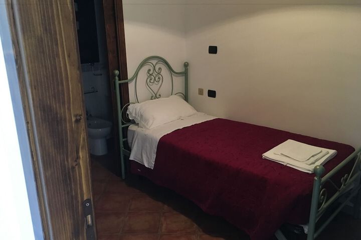 Room 21 of 71