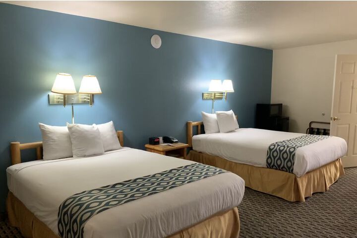 Room 14 of 15