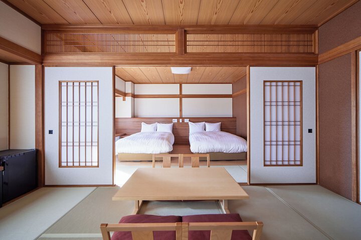 Room 10 of 49