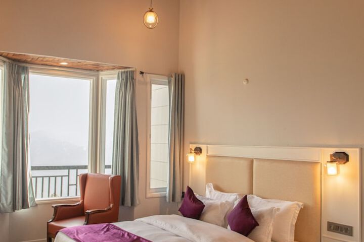 Room 4 of 31