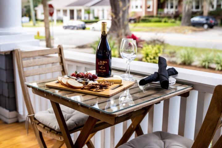 Hotel Exterior 94 of 104