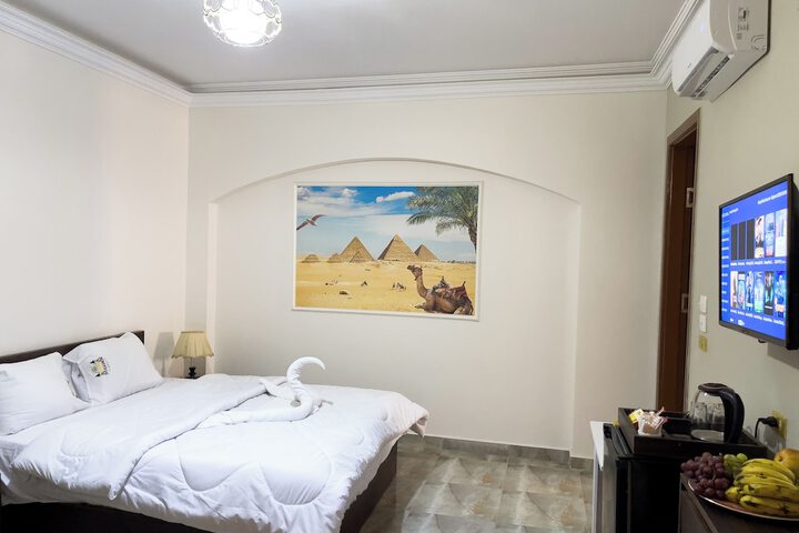 Room 6 of 21