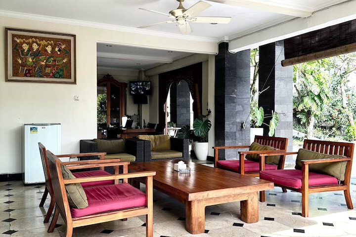 Hotel Interior 5 of 99