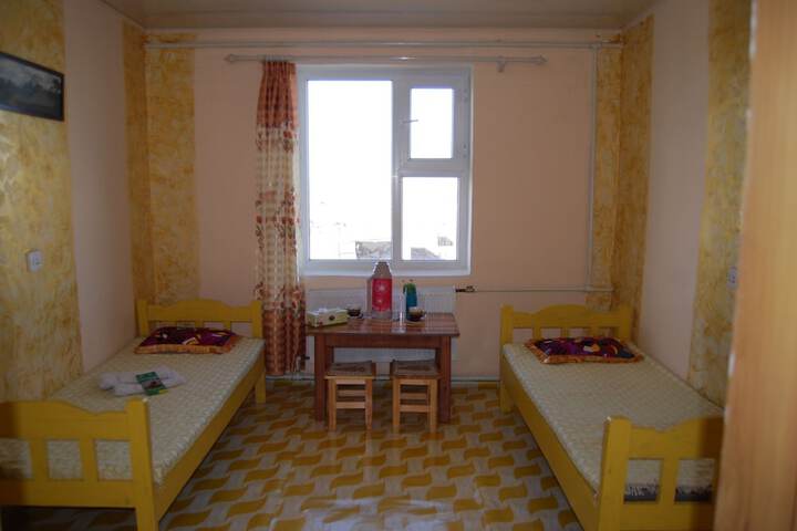 Room 7 of 43