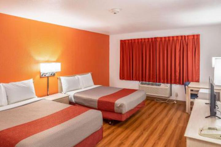 Motel 6 Fond Du Lac WI
