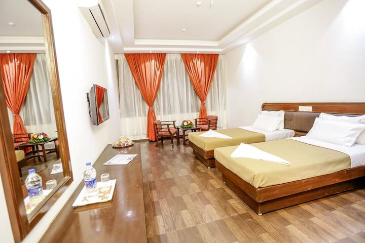 Room 3 of 15