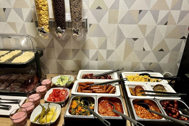 Dining 50 of 66