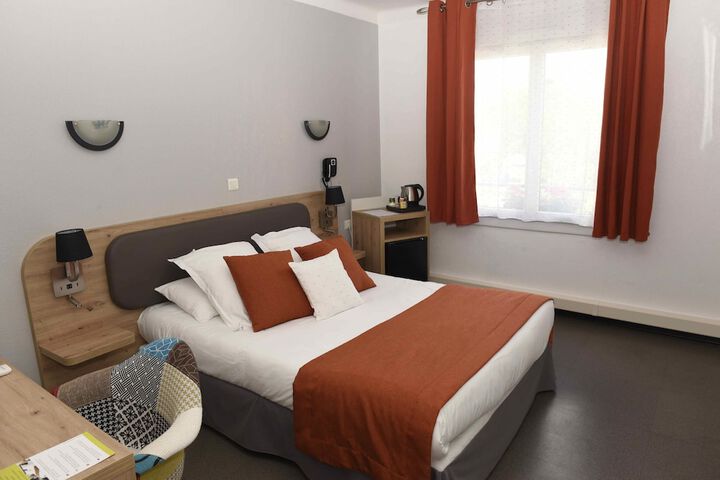 Room 25 of 113
