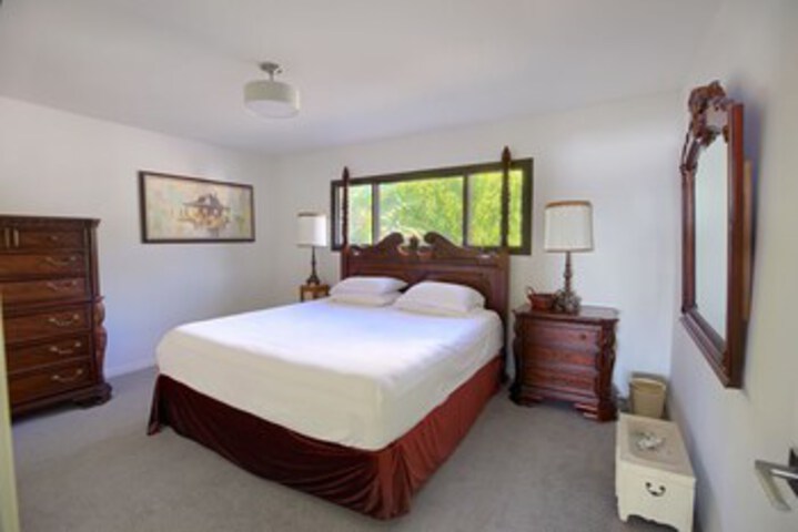 Room 22 of 26