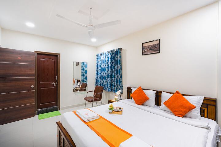 Room 8 of 22