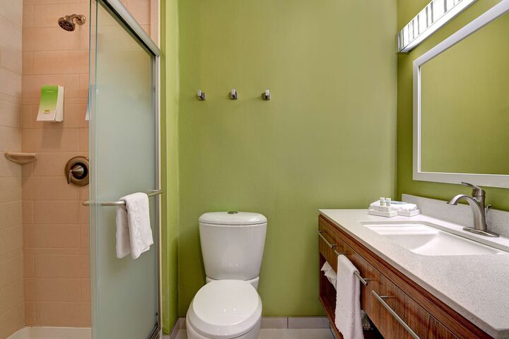 Bathroom shower