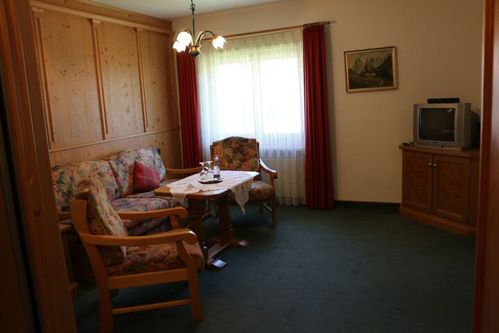 Room 38 of 91