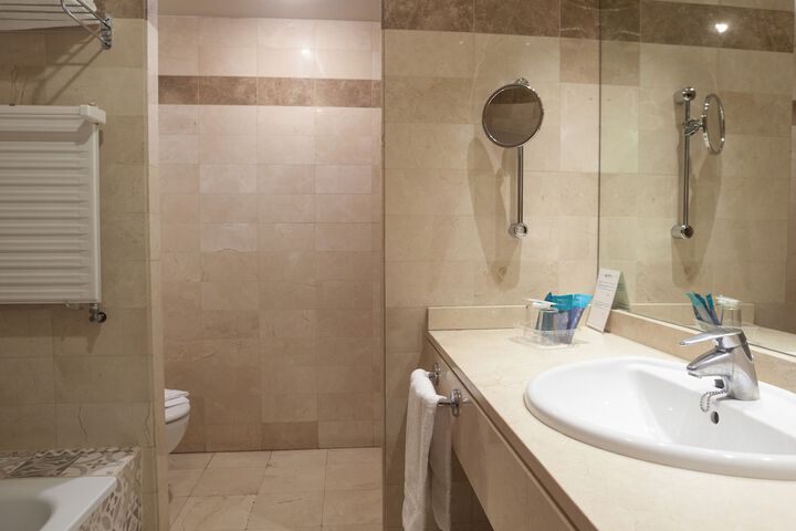 Bath Photo