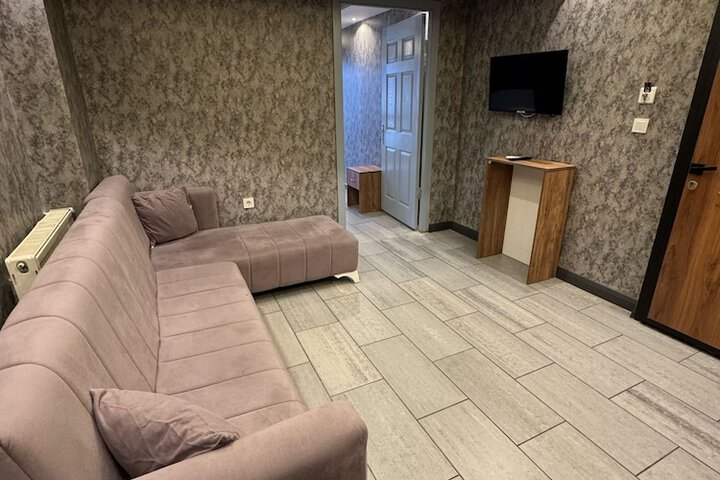 Room 12 of 17