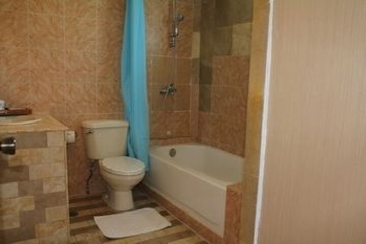 Room 5 of 26