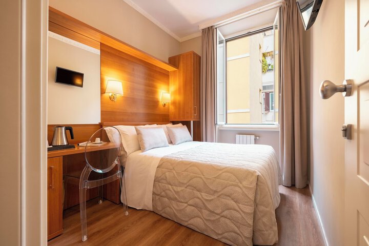 Room 7 of 21