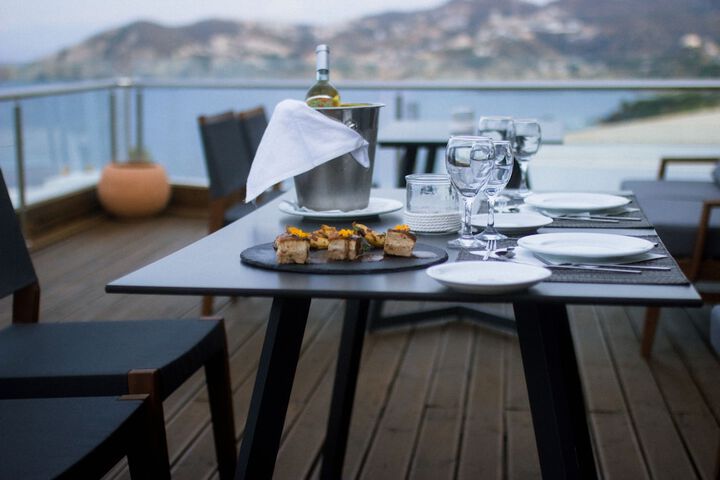 Dining 128 of 266