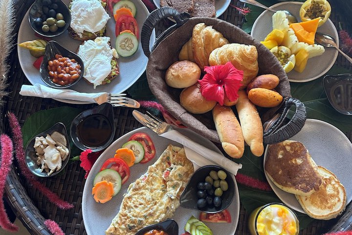 Breakfast/Coffee Service 56 of 70