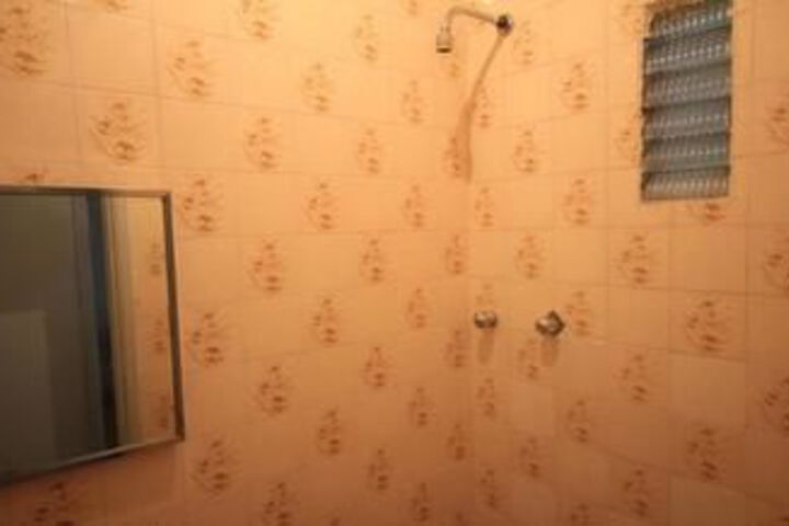 Room 5 of 24