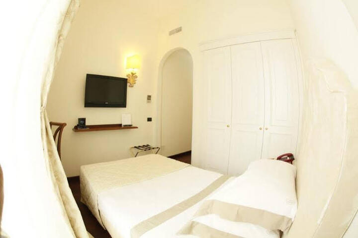 Hotel 2 of 10
