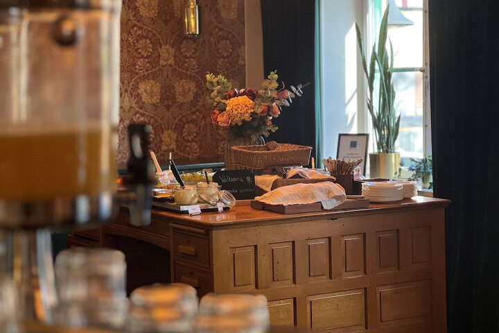 Breakfast/Coffee Service 43 of 71