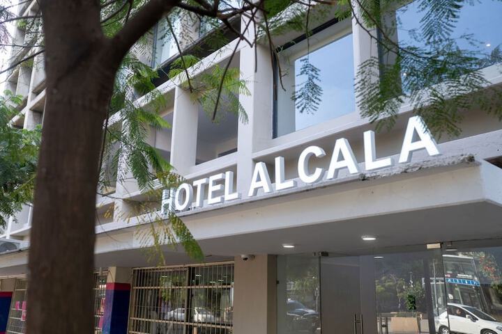 Hotel 84 of 90