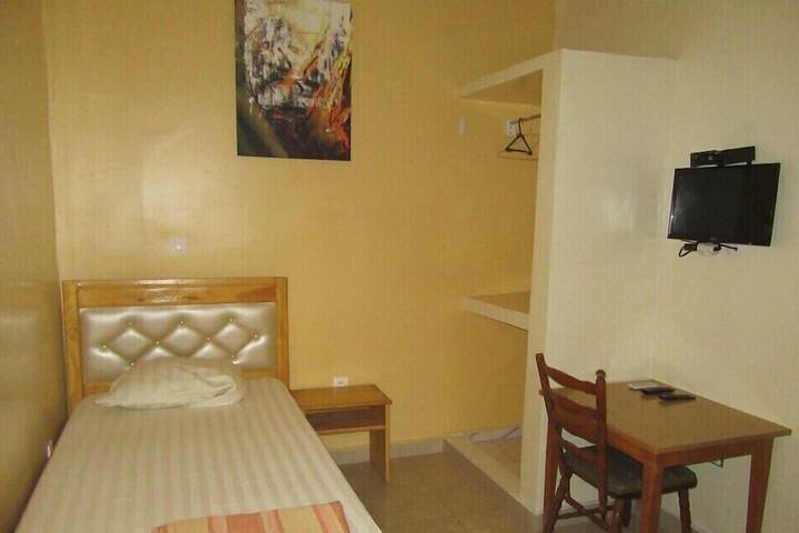 Room 12 of 45