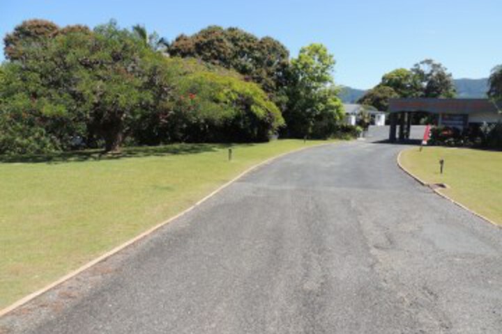 Property Grounds 94 of 99