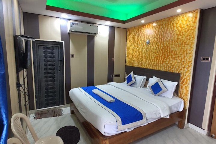 Room 13 of 24