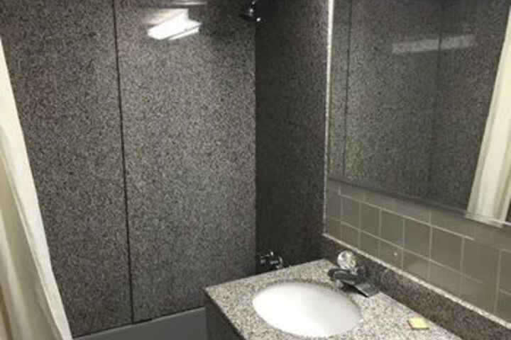 Room 2 of 15