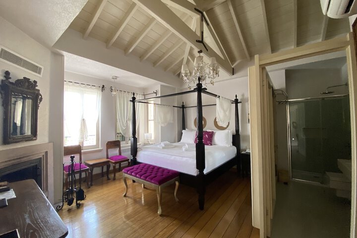 Room 20 of 81