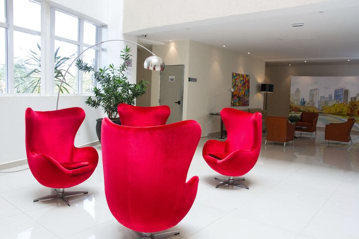Guest Lobby