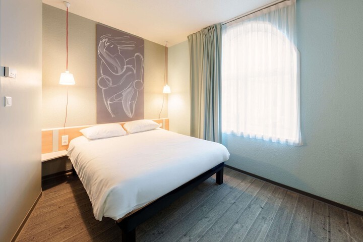 Room 25 of 78