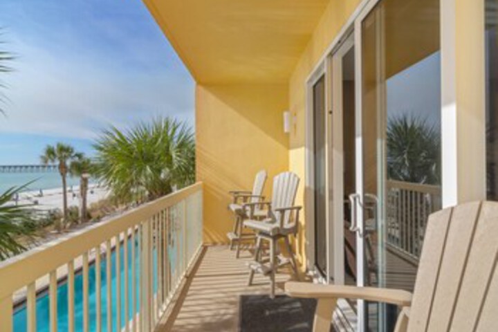 Terrace/Patio 2 of 109