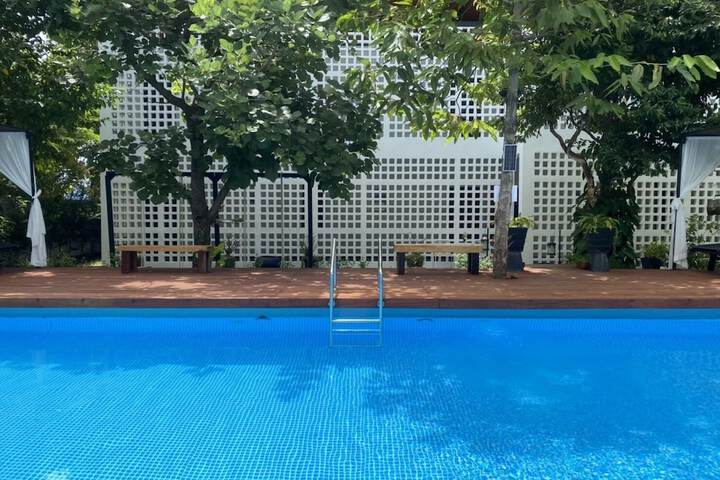 Pool 26 of 86