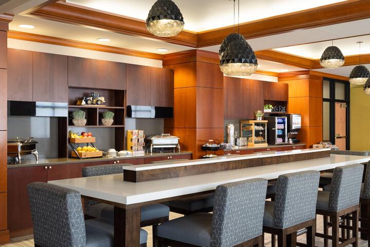 Breakfast area