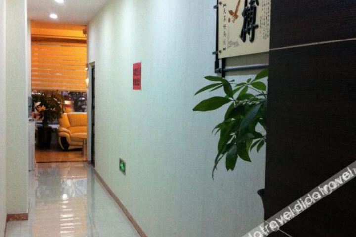 Hotel Interior 15 of 26