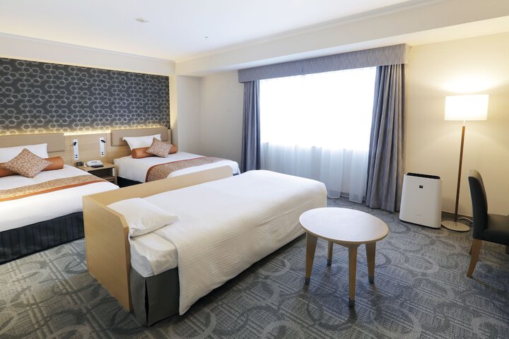 Room 7 of 78