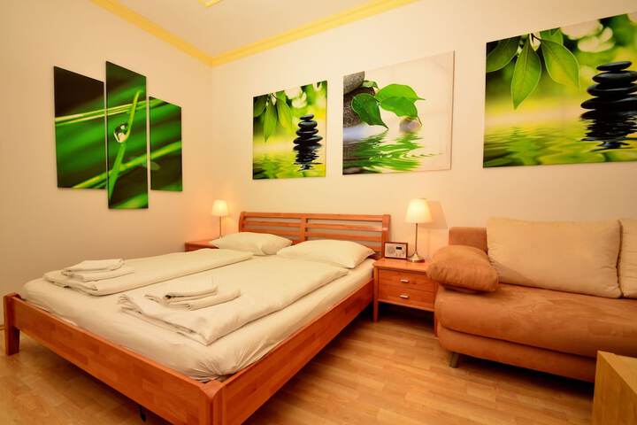 Room 29 of 71