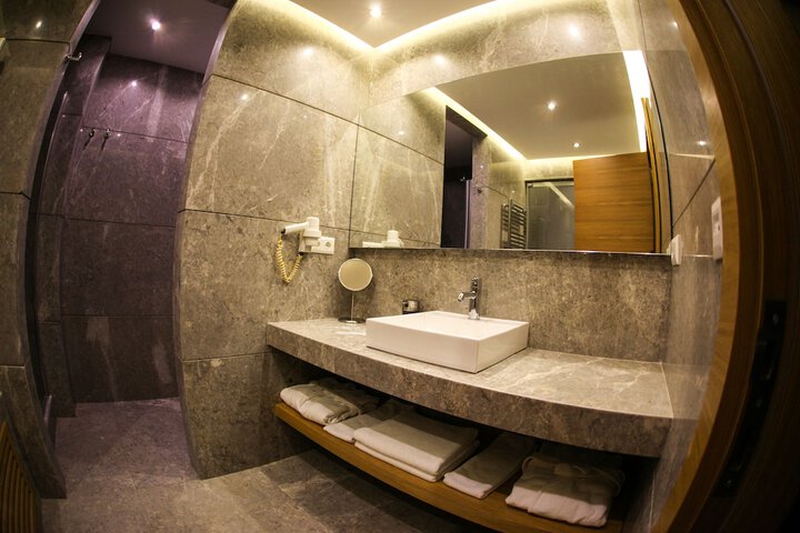 Bath Photo