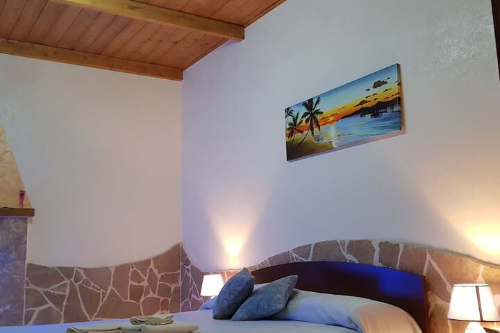 Room 5 of 57